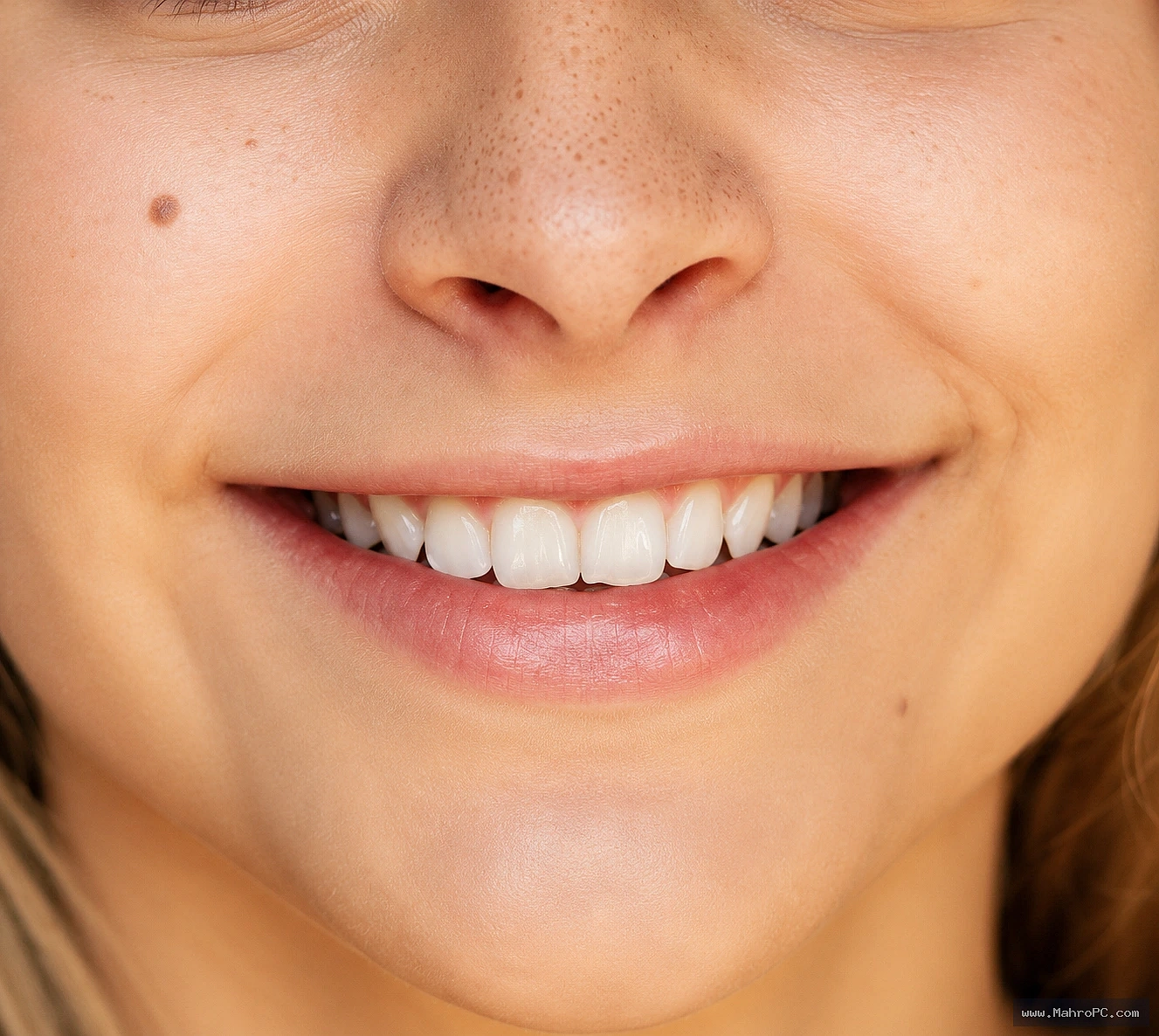 Apply fast, accurate teeth whitening to individual or batch photos using intelligent AI retouching tools and an easy-to-use interface.